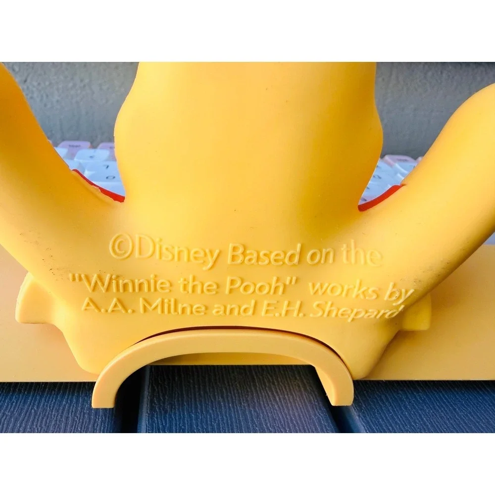 Disney Winnie the Pooh Wireless Mechanical Keyboard Yellow Pink DS20826-FB - BK